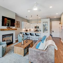 Hideaway Station Loft 10