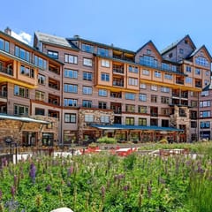 Zephyr Ski In/Out Condo 2507