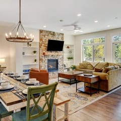 Hideaway Station Loft 206