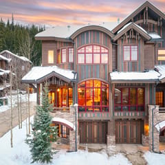 Basecamp Ski In/Out Villa 456