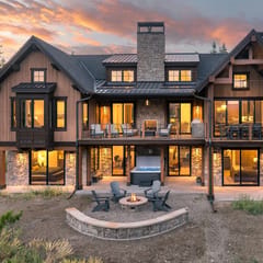 Pole Creek Luxury Home 739