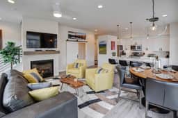 Hideaway Station Corner Loft 14