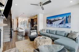 Arrow Rooftop Villa 296