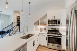 Hideaway Station Loft 5