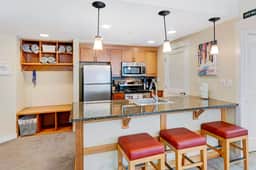 Founders Pointe Ski In/Out Condo 4574