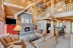 Mountain View Log Home