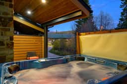 Arrow River Front Villa 242