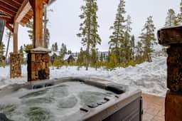 Leland Creek Mountain Home
