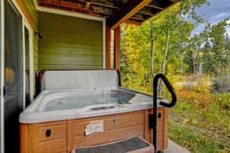 Telemark River Front Villa 582
