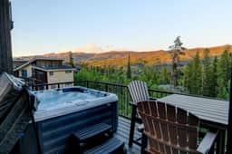 Bear Trail Chalet 411