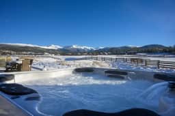 Grand Park Mountain Home 305