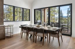 Pole Creek Luxury Home 739