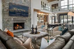 Roam River Home