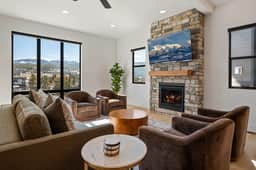 Whistlestop Villa 165