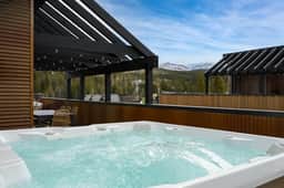 Row Roof Top Loft 57