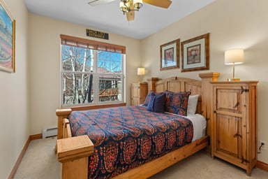 Master King Bedroom