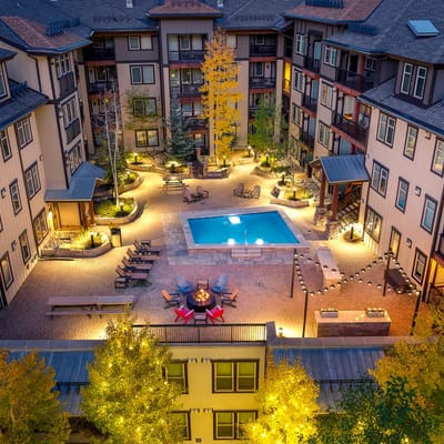 Fraser Crossing Ski In/Out Condo 3406