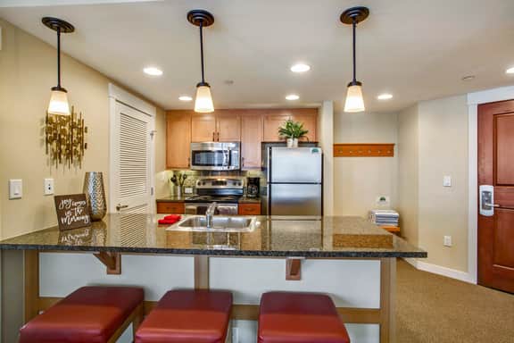 Founders Pointe Ski In/Out Condo 4375