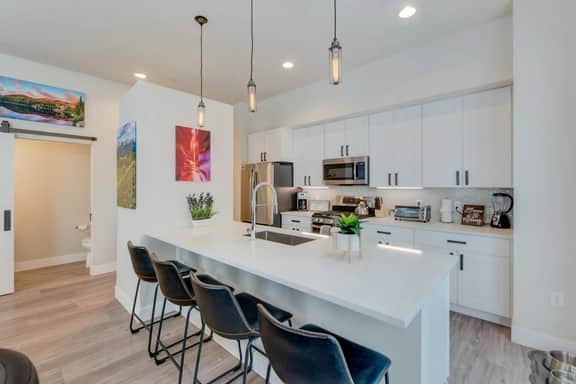 Hideaway Station Corner Loft 14