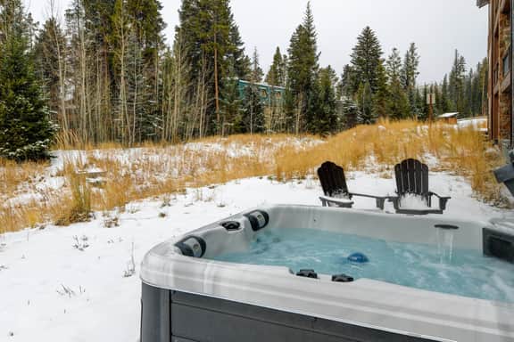 Rendezvous Mountain Chalet 135