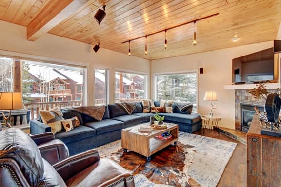 Slopeside Village Chalet 97A