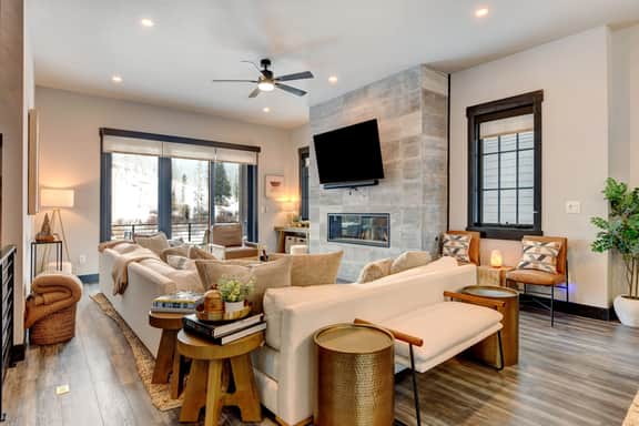 Wilds 360 River Front Roof Top Villa 110