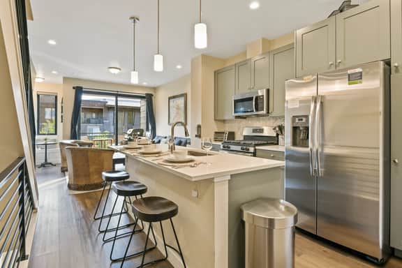 Arrow Rooftop Villa 254