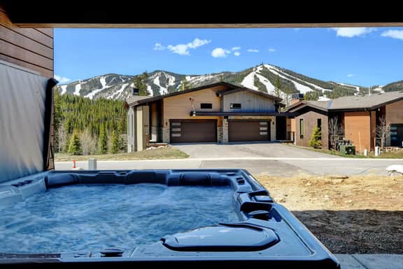 Lakota Park Villa 211