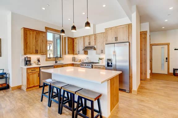 Grand Park Meadow Creek Condo E-201