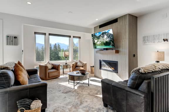 Bear Trail Chalet 411