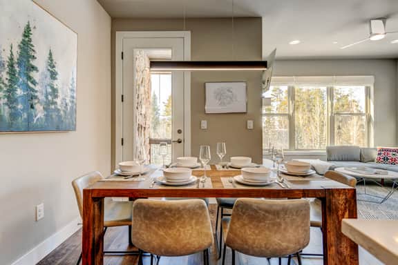 Rendezvous Mountain Chalet 117