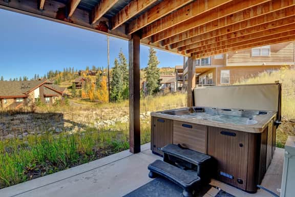 Rendezvous Lookout Point Chalet 89
