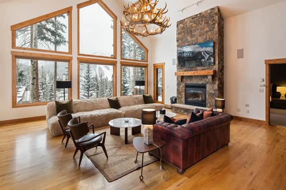 Lakota Arrow Trail Home 1040