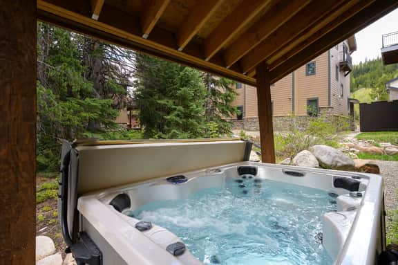 Slopeside Custom Mountain Chalet