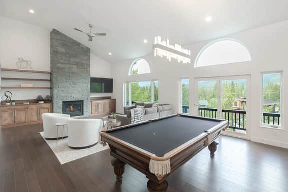 Vasquez Mountain Luxury Chalet