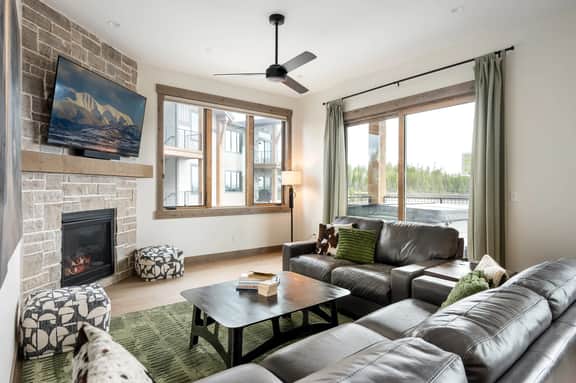 Grand Park Meadow Creek Condo F202