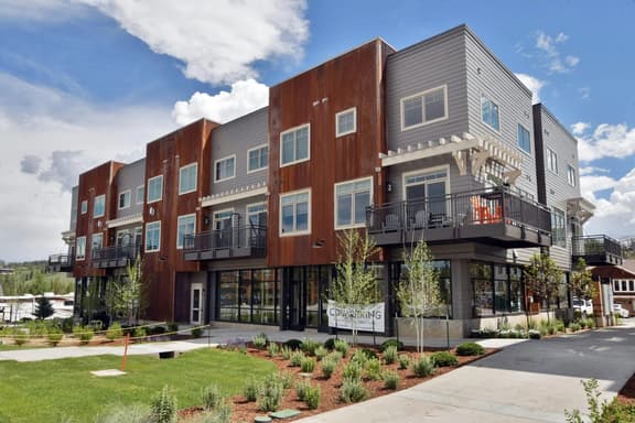 Hideaway Station Corner Loft 14