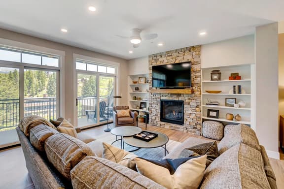 Hideaway Station Loft 305