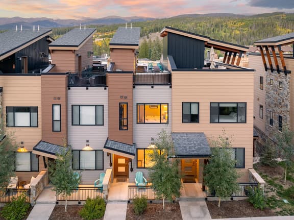 Arrow Rooftop Villa 268