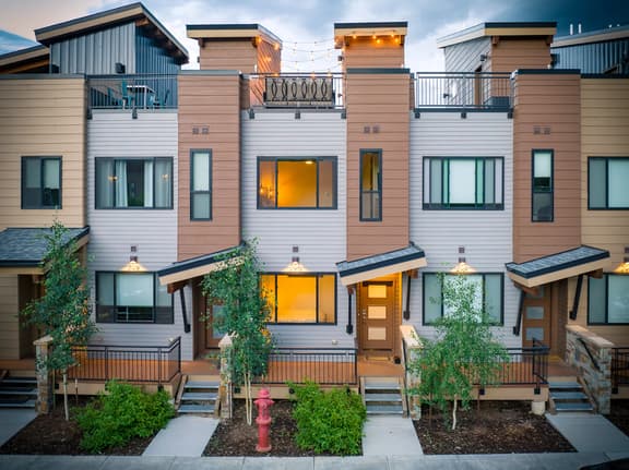 Arrow Rooftop Villa 296