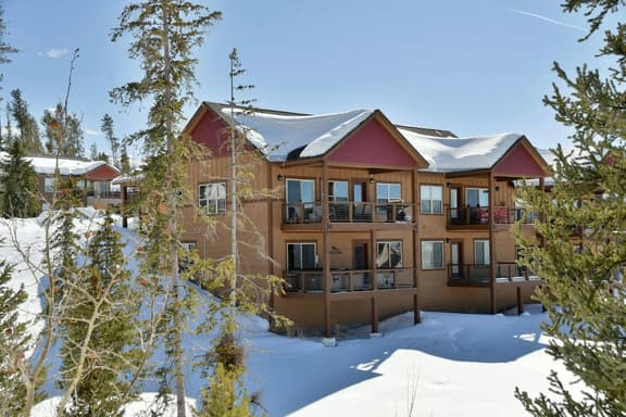 Rendezvous Lookout Point Chalet 39