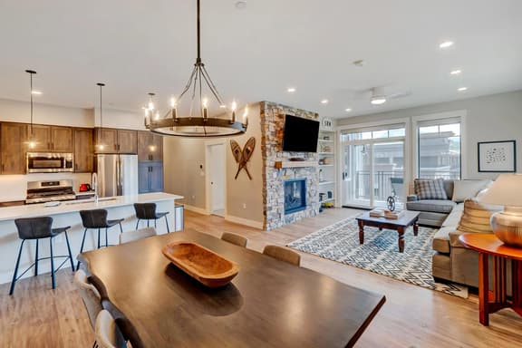Hideaway Station Loft 308