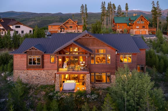 Timber Top Lodge Home