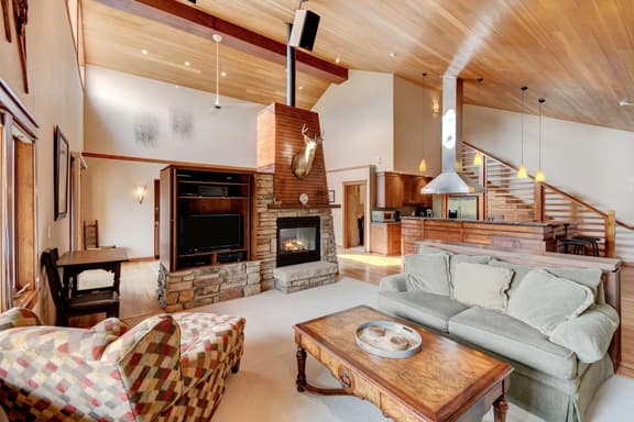 Ponderosa Penthouse P2