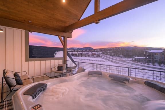 Grand Park Hay Meadow Villa 38