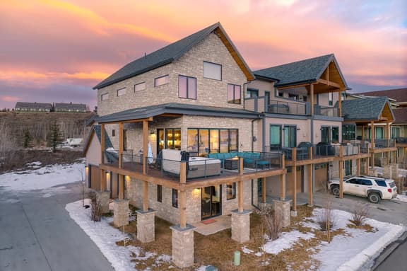 Grand Park Hay Meadow Villa 108