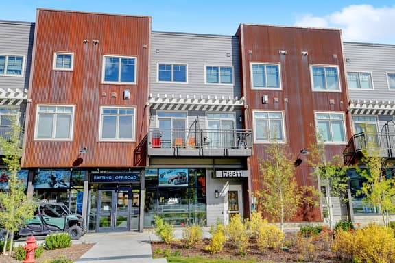 Hideaway Station Loft 4