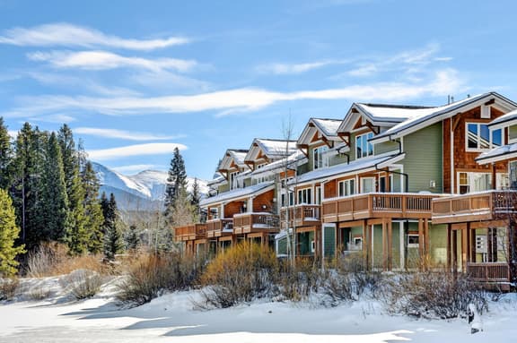 Telemark River Front Villa 582