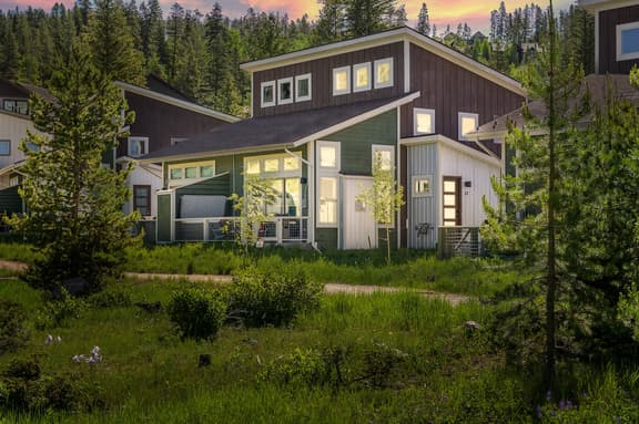 Rendezvous Mountain Cabin 17
