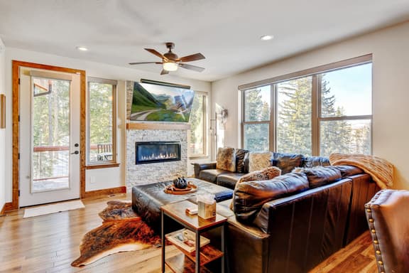 Rendezvous Mountain Chalet 47